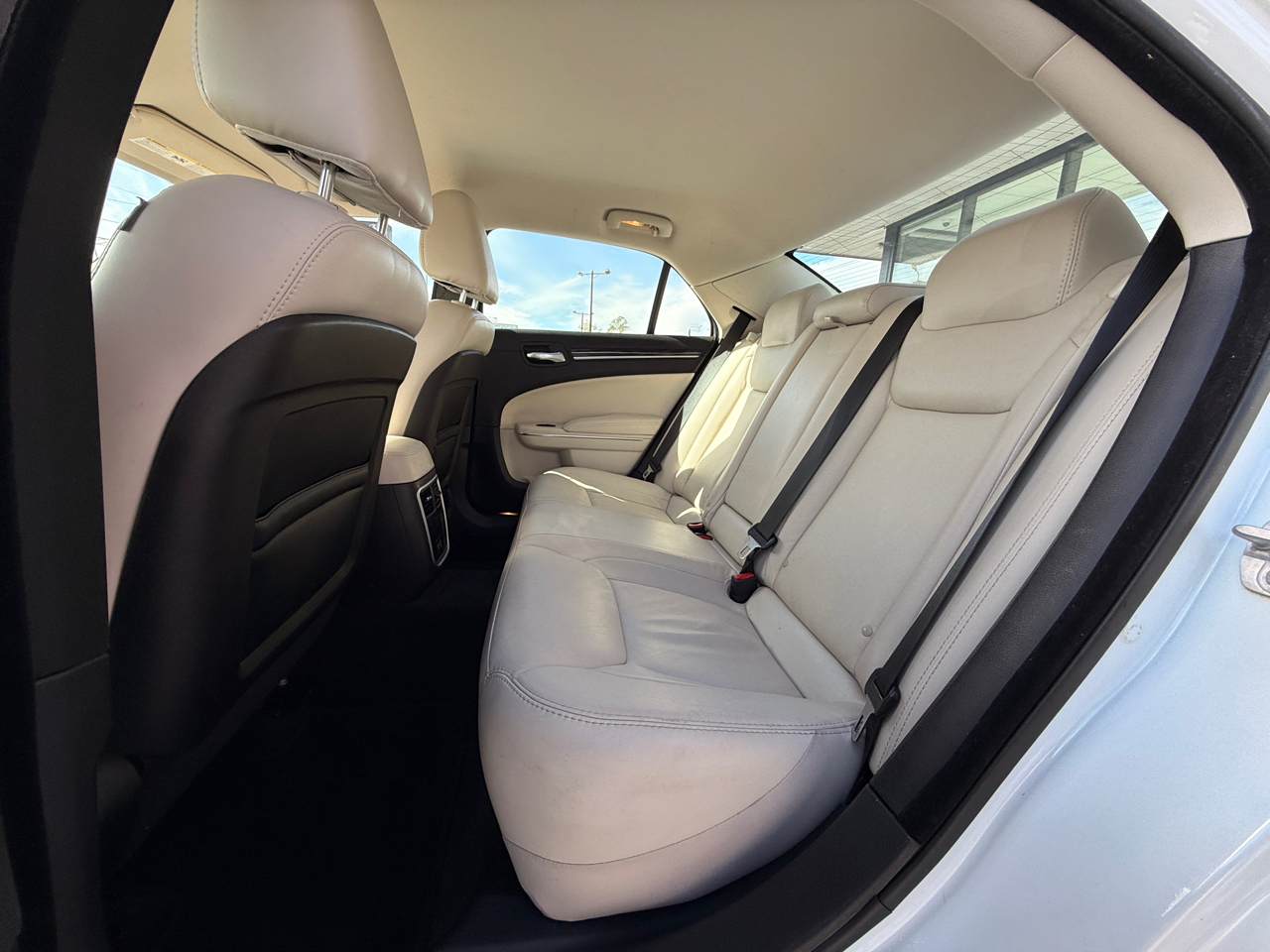 Chrysler 300 Limited RWD 2015