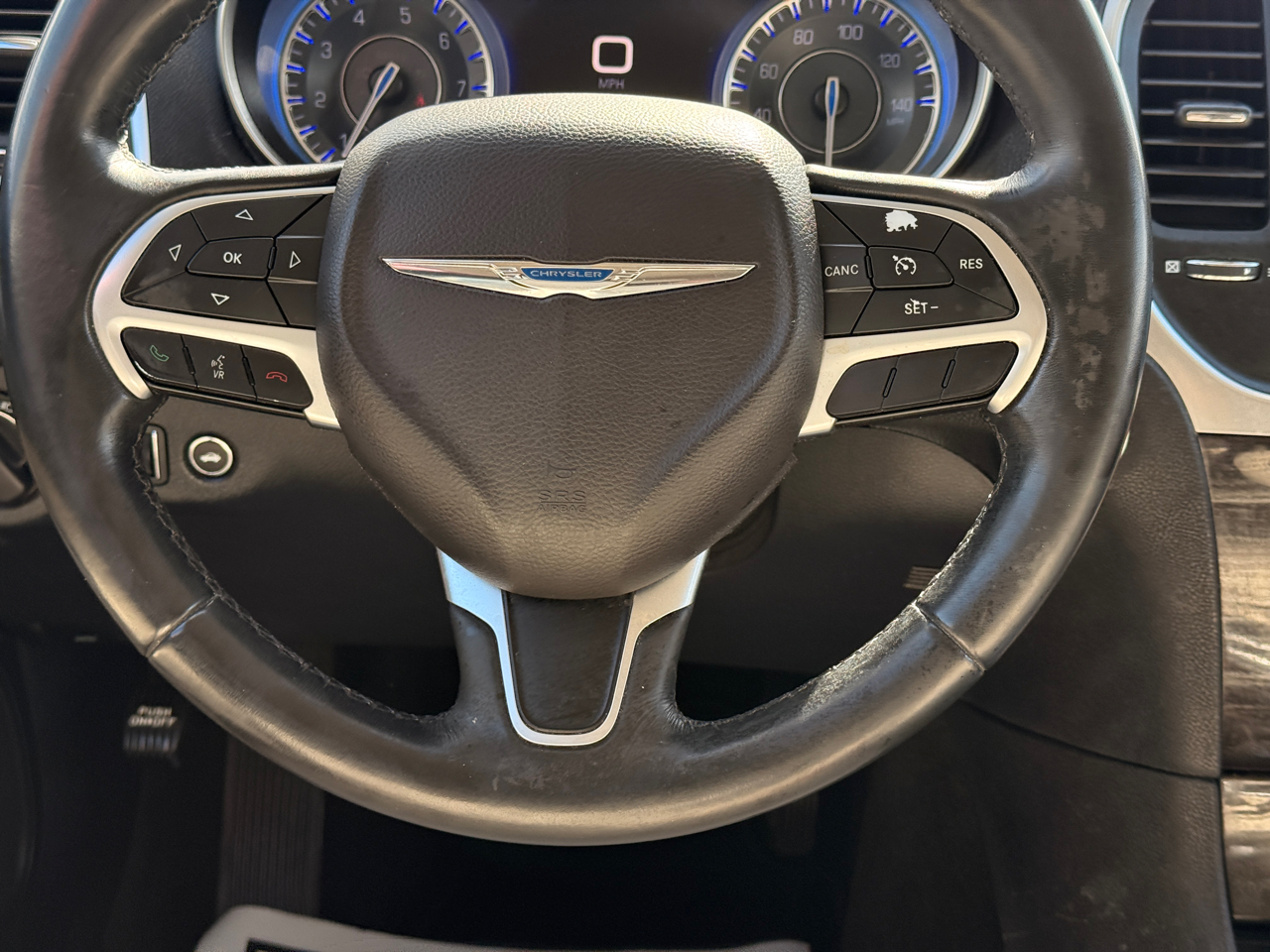 Chrysler 300 Limited RWD 2015