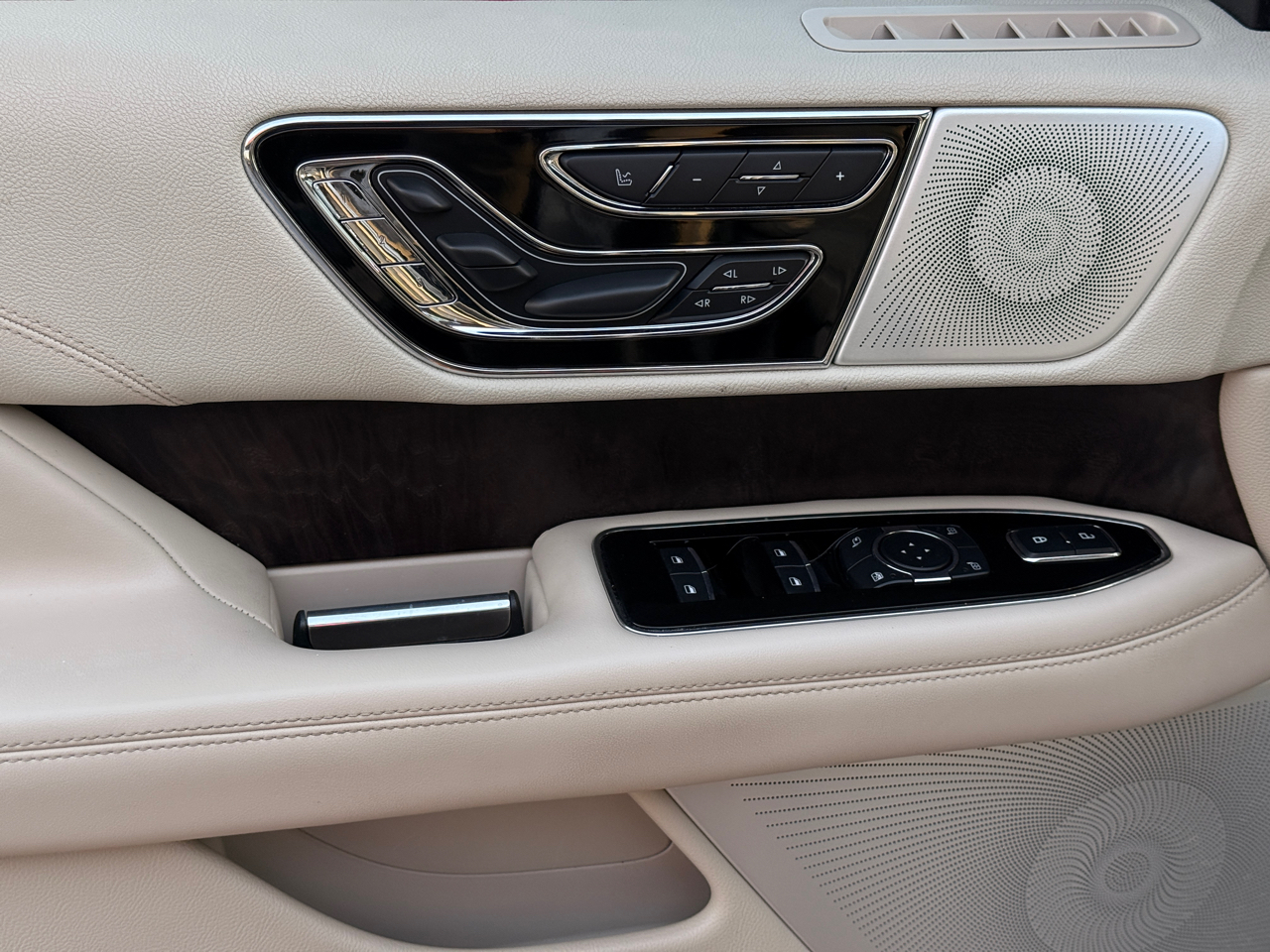 Lincoln Navigator L Reserve 4WD 2019