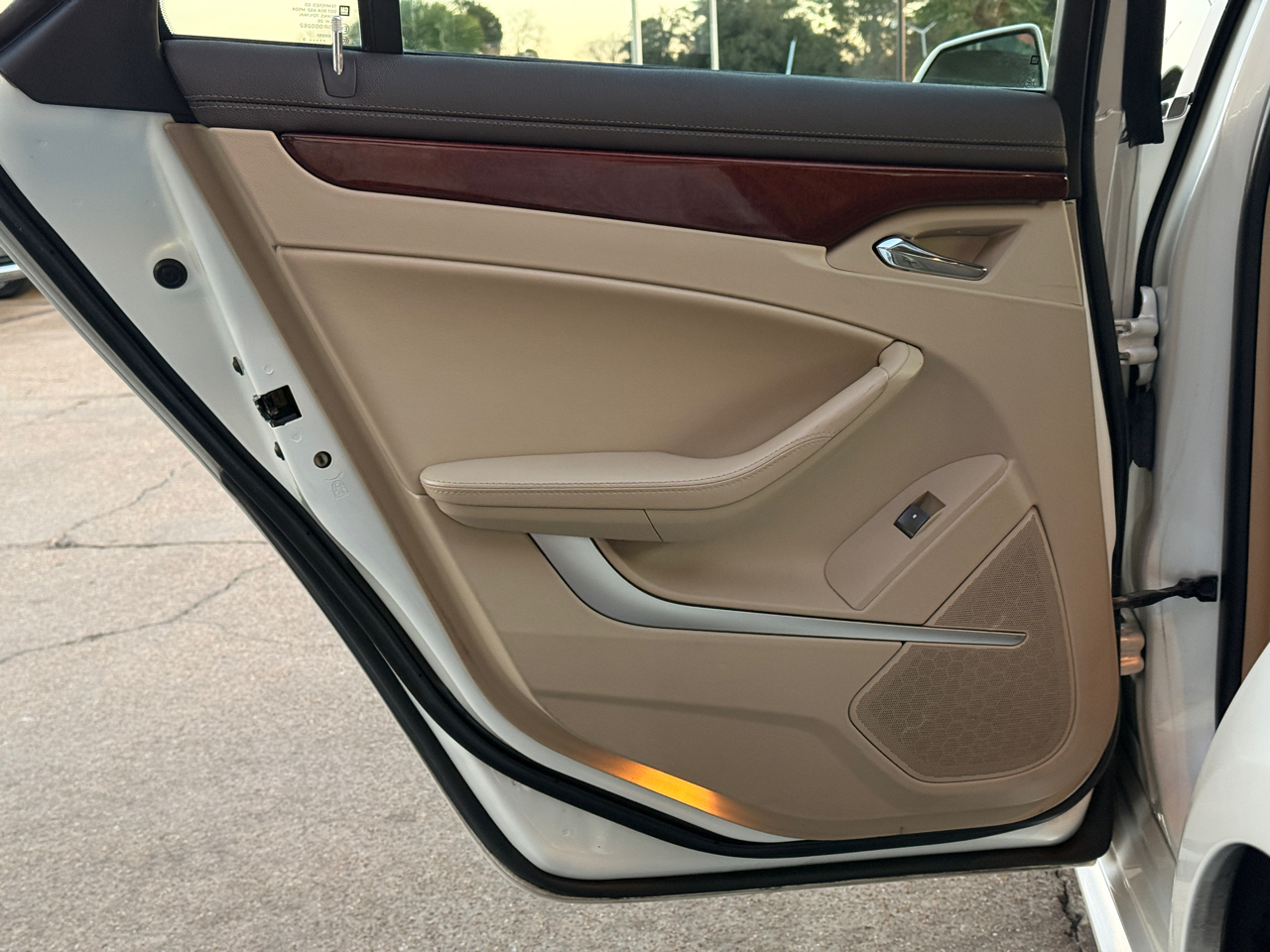 Cadillac CTS 3.0L Luxury 2010