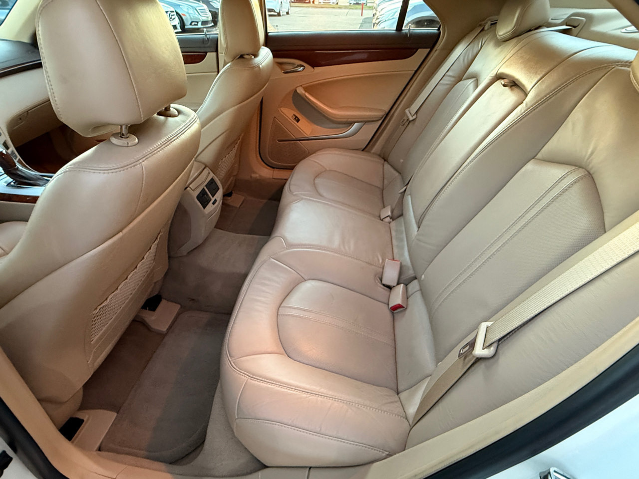 Cadillac CTS 3.0L Luxury 2010