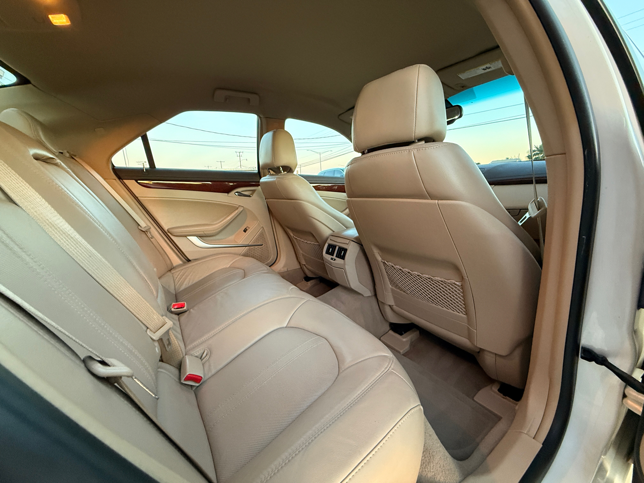 Cadillac CTS 3.0L Luxury 2010