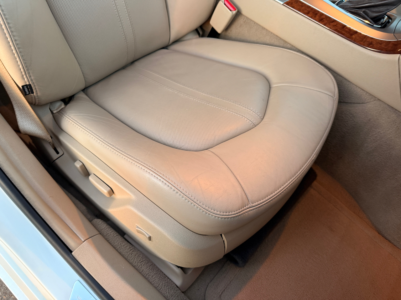 Cadillac CTS 3.0L Luxury 2010