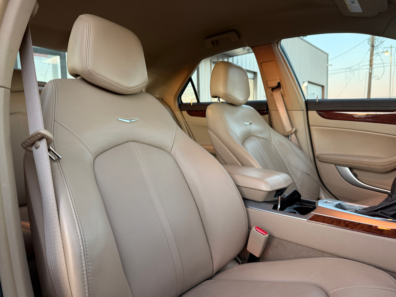 Cadillac CTS 3.0L Luxury 2010