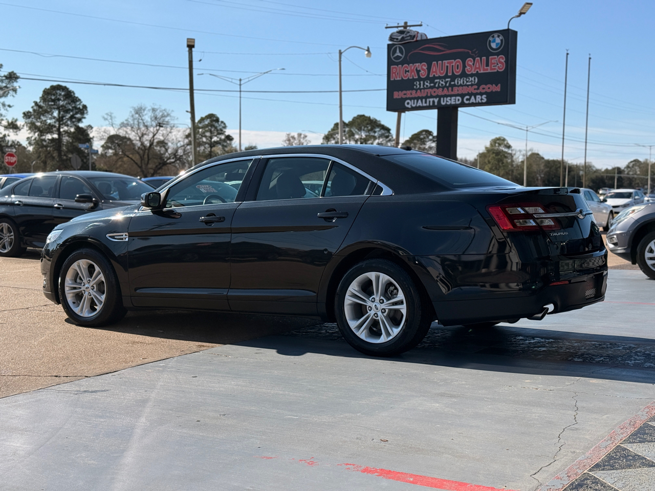 Ford Taurus SEL FWD 2015