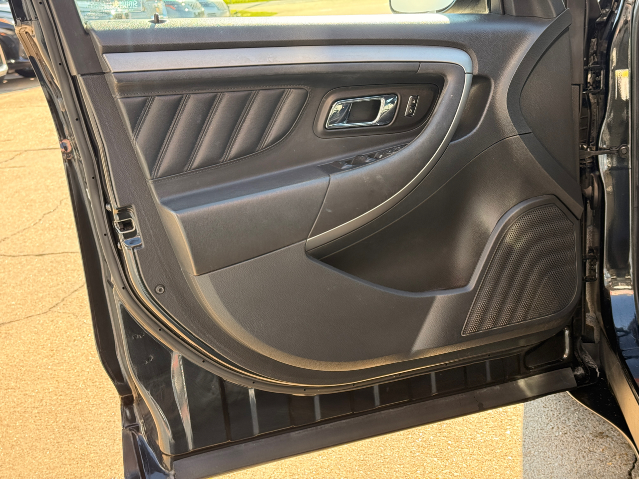 Ford Taurus SEL FWD 2015