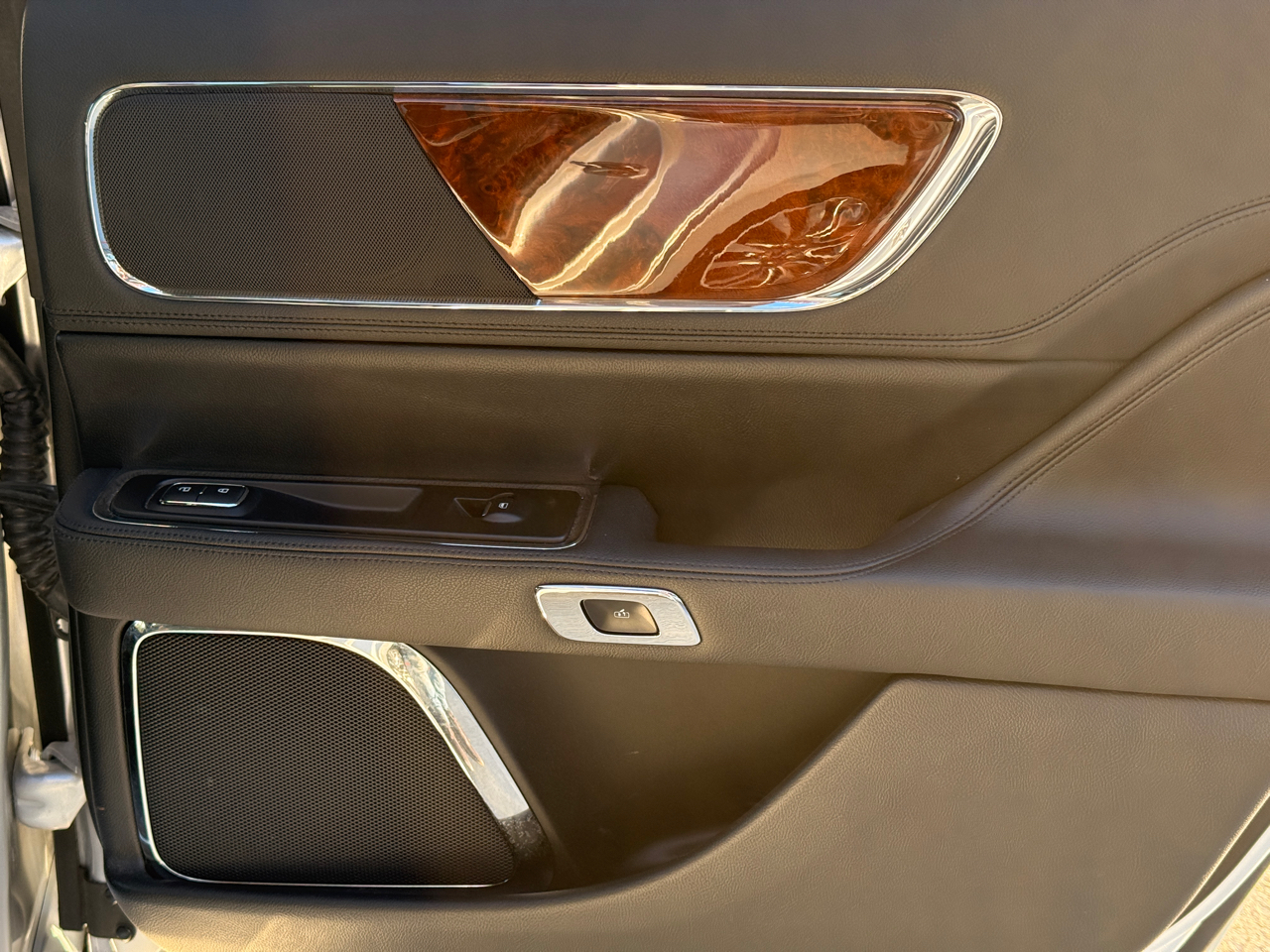 Lincoln Continental Select 2017