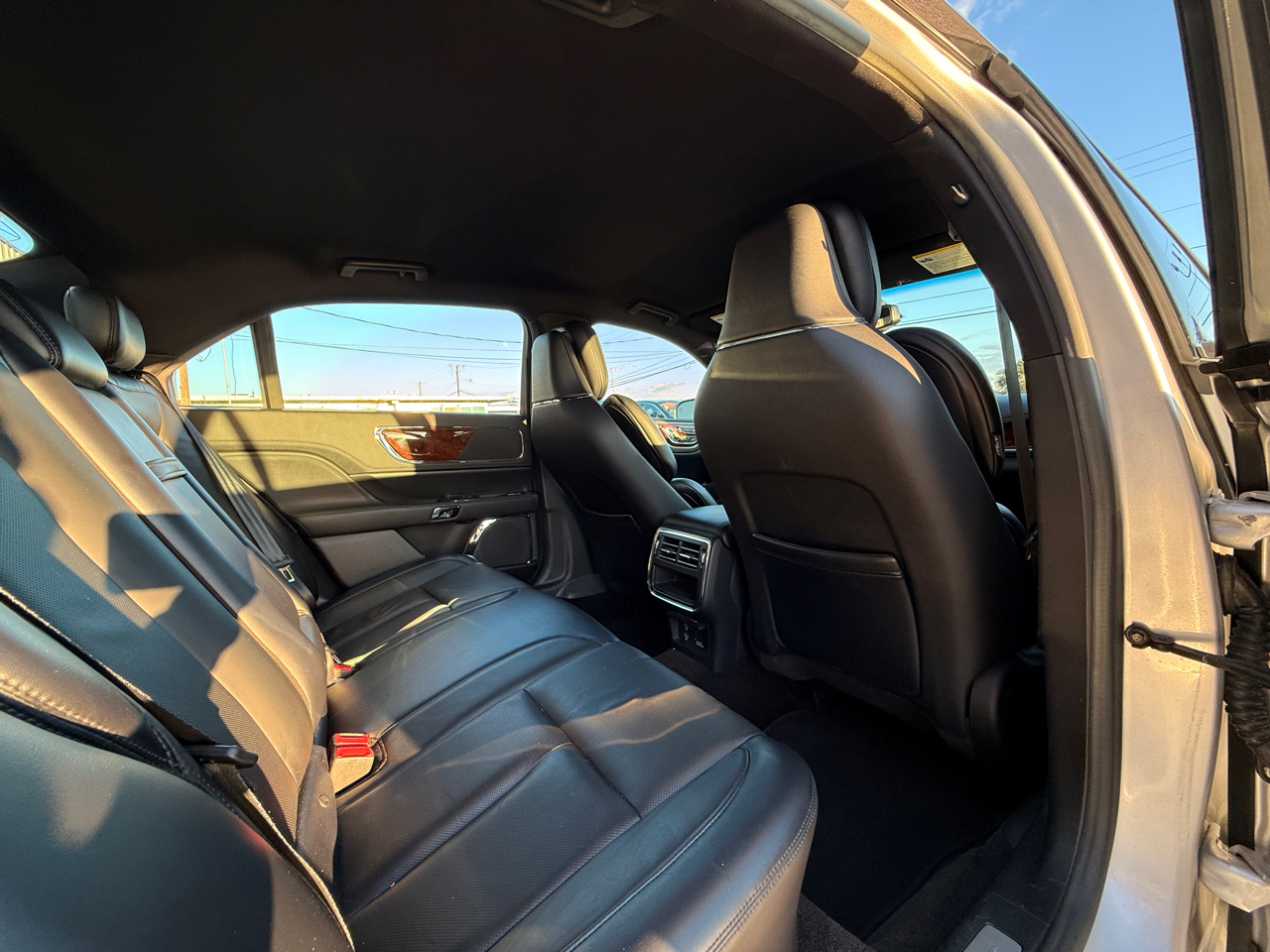 Lincoln Continental Select 2017