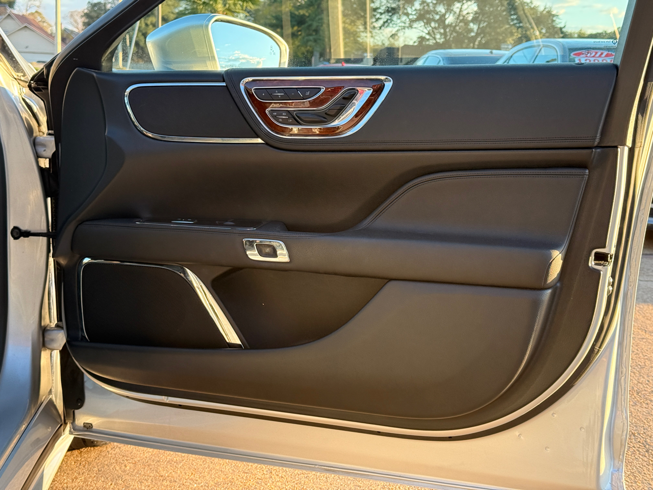 Lincoln Continental Select 2017