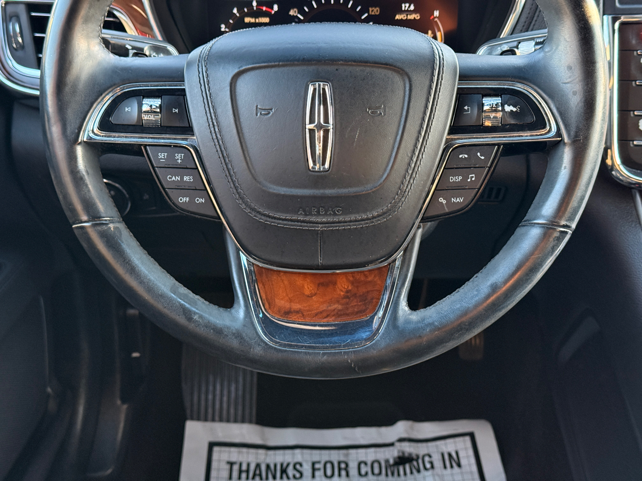 Lincoln Continental Select 2017