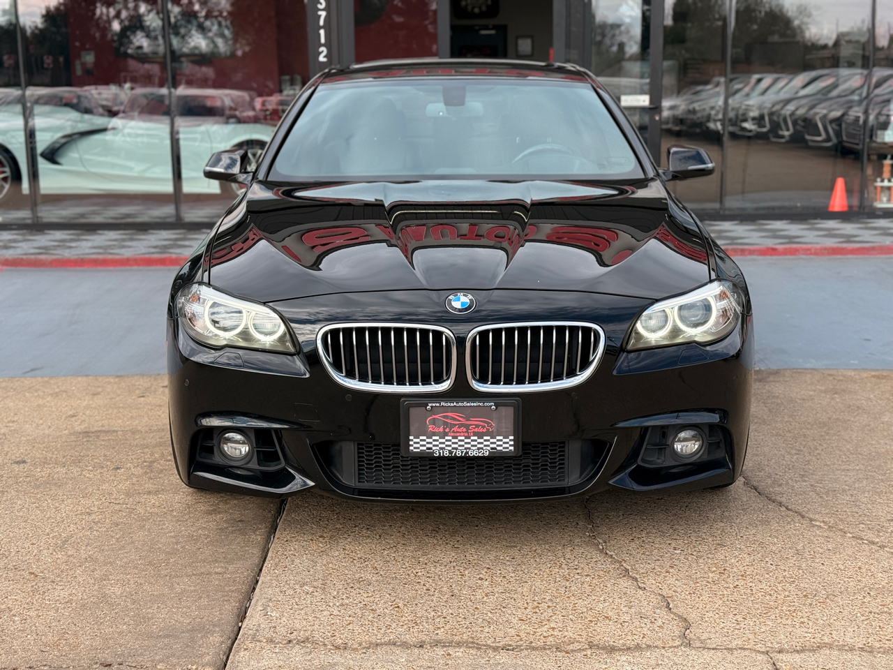 BMW 5-Series 528i 2015