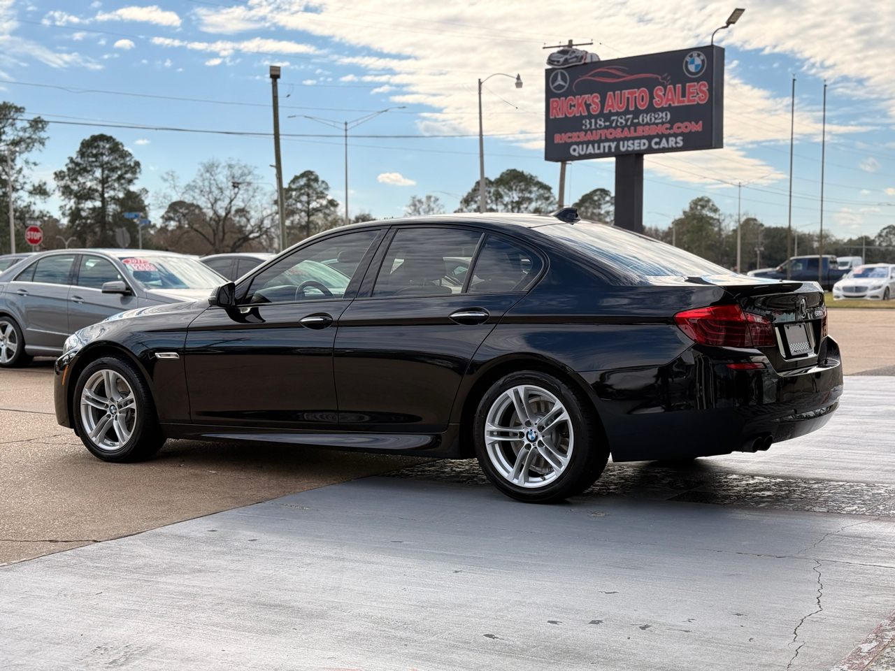 BMW 5-Series 528i 2015