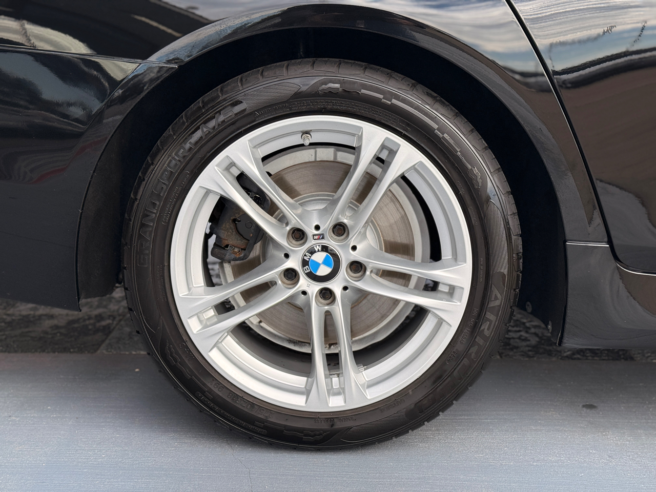 BMW 5-Series 528i 2015