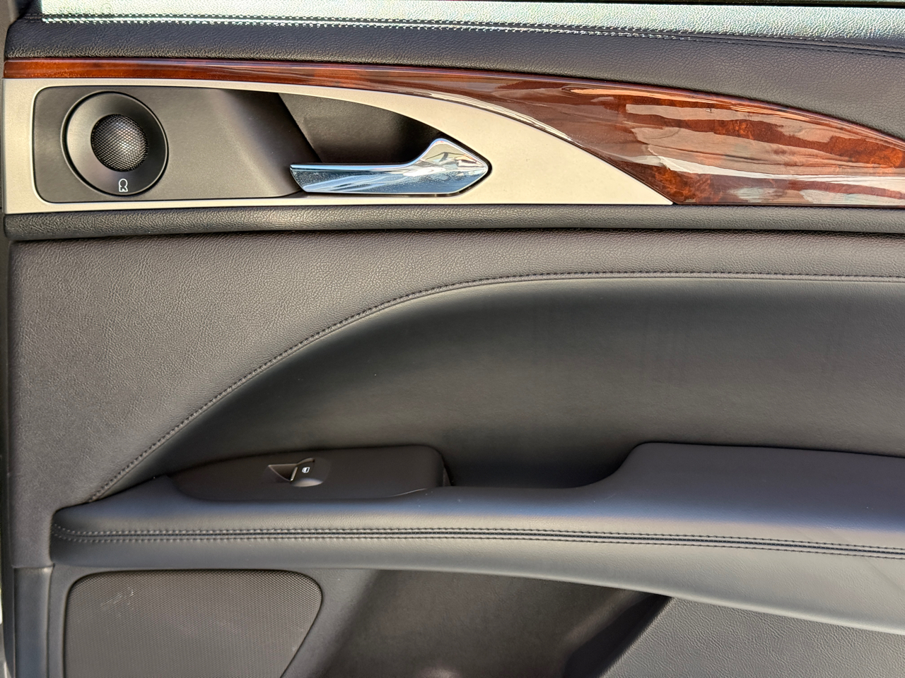 Lincoln MKZ Reserve FWD 2017