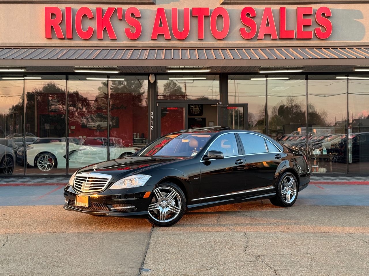 Mercedes-Benz S-Class S550 2012