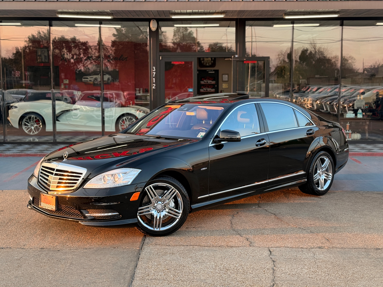 Mercedes-Benz S-Class S550 2012