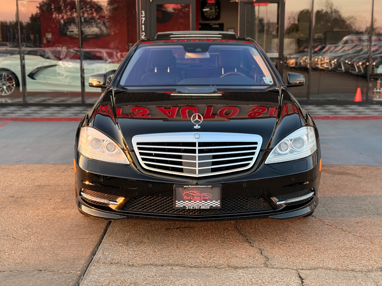 Mercedes-Benz S-Class S550 2012