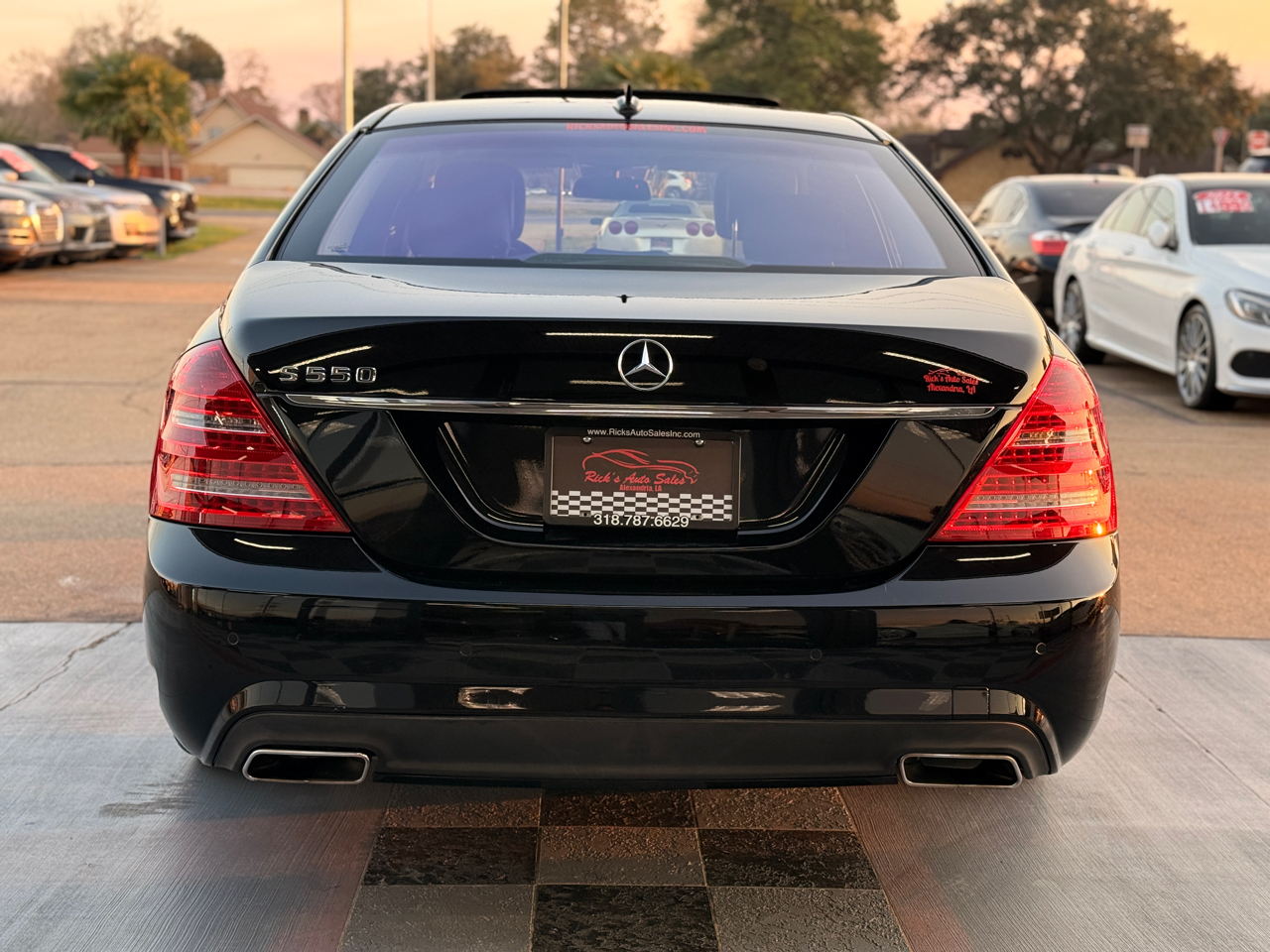 Mercedes-Benz S-Class S550 2012