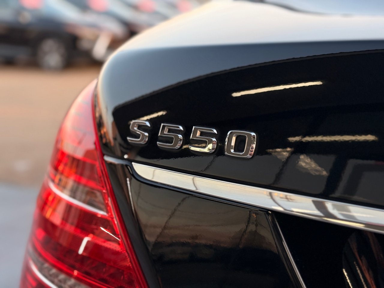 Mercedes-Benz S-Class S550 2012