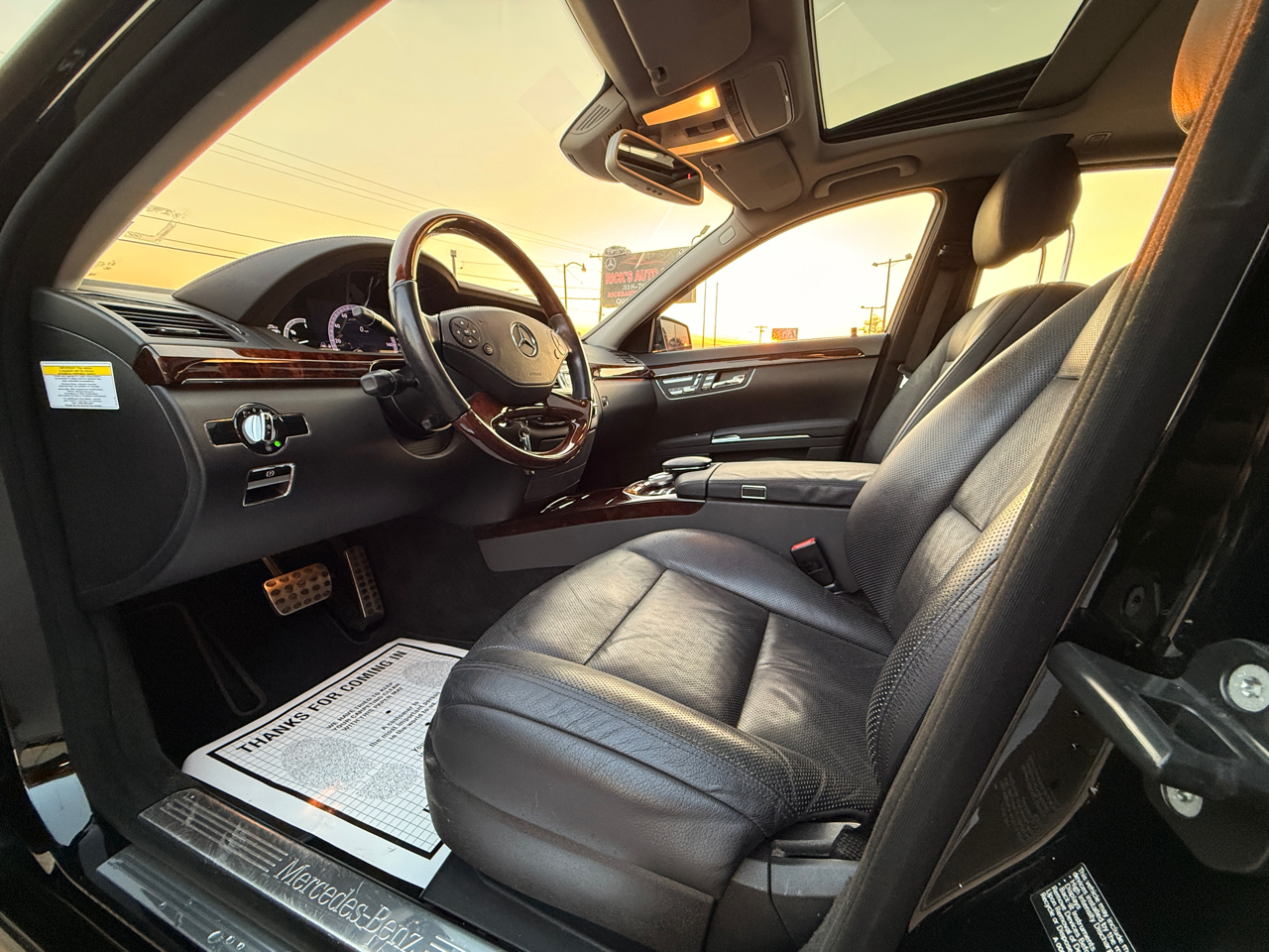 Mercedes-Benz S-Class S550 2012