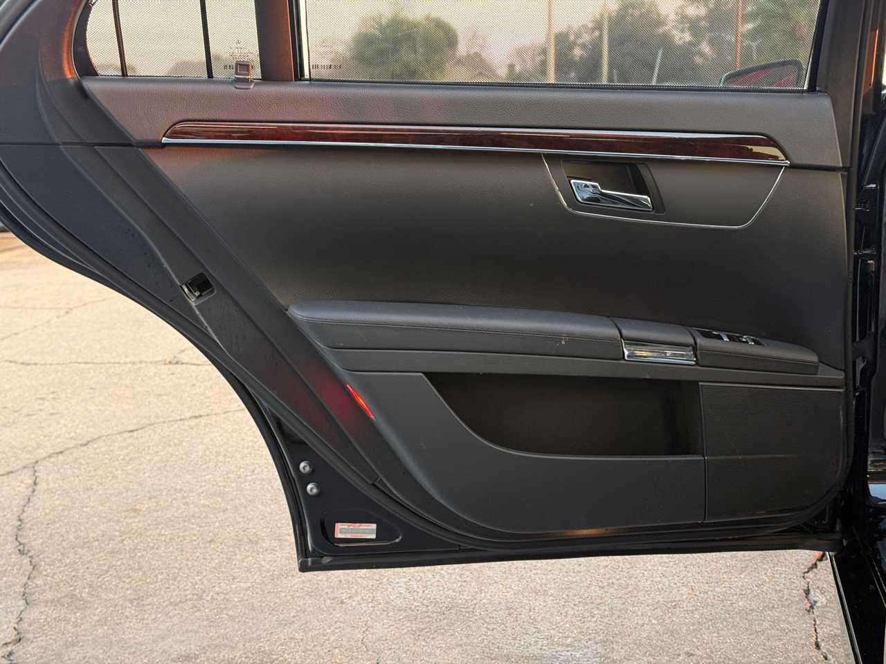 Mercedes-Benz S-Class S550 2012