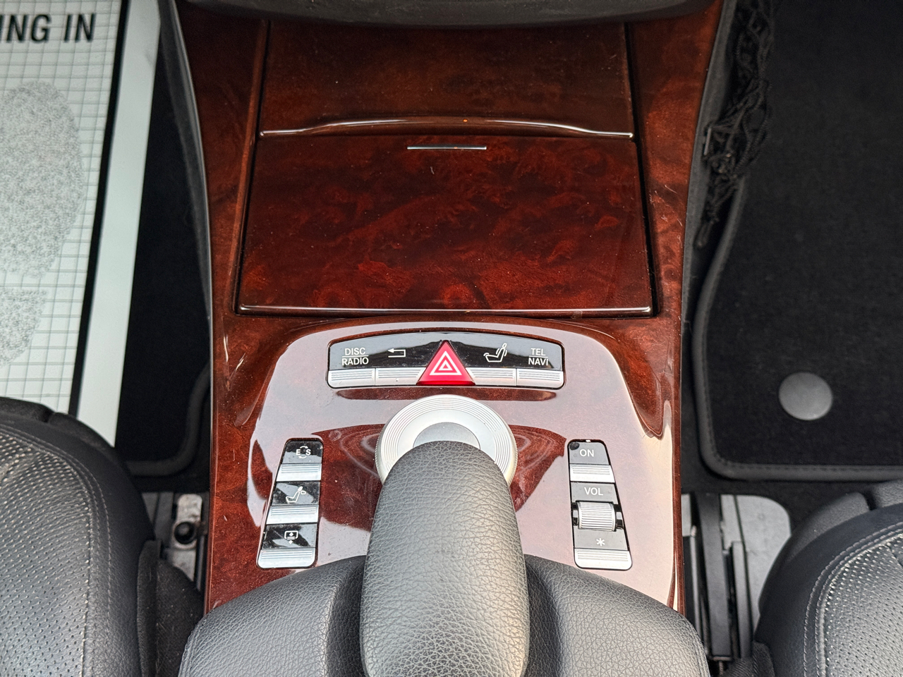 Mercedes-Benz S-Class S550 2012