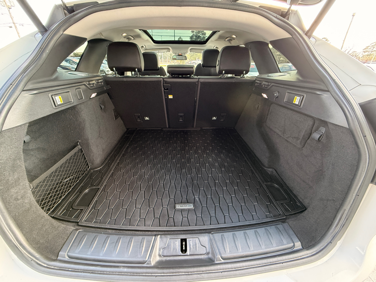 Jaguar F-Pace 25t R-Sport 2018