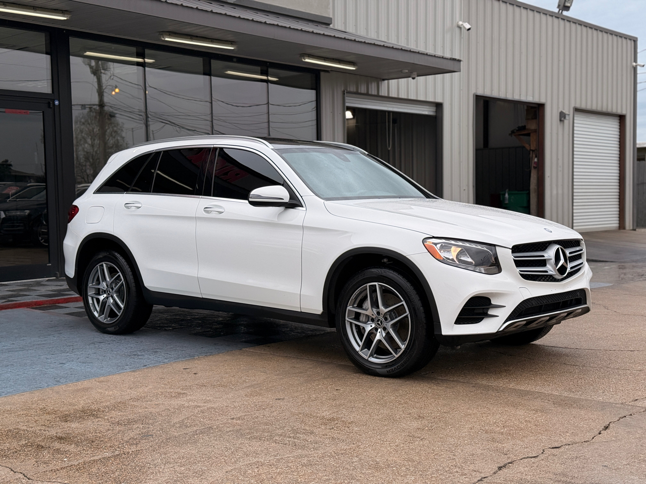 Mercedes-Benz GLC-Class GLC300 2017