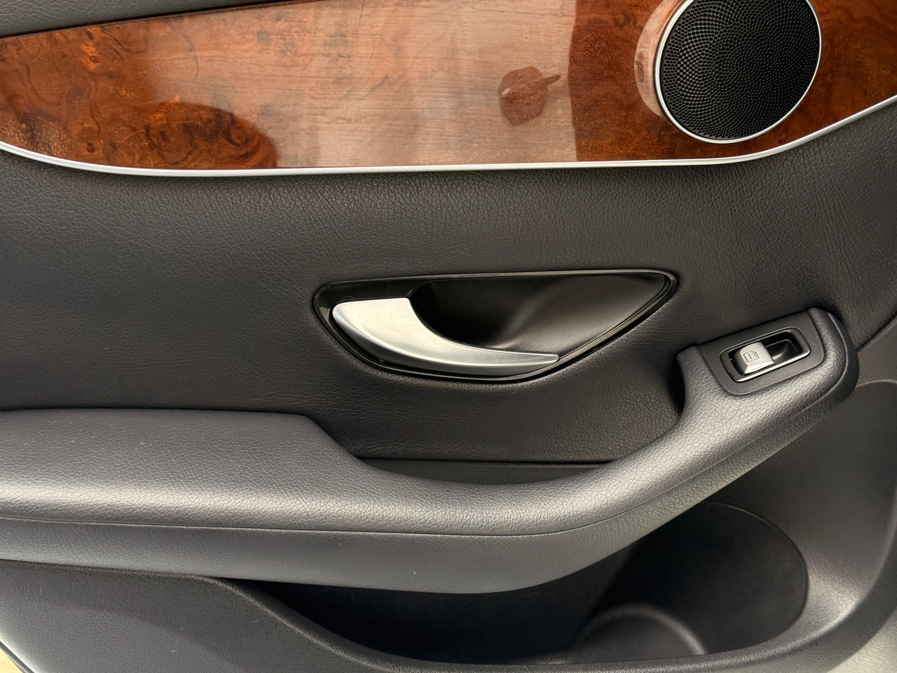 Mercedes-Benz GLC-Class GLC300 2017