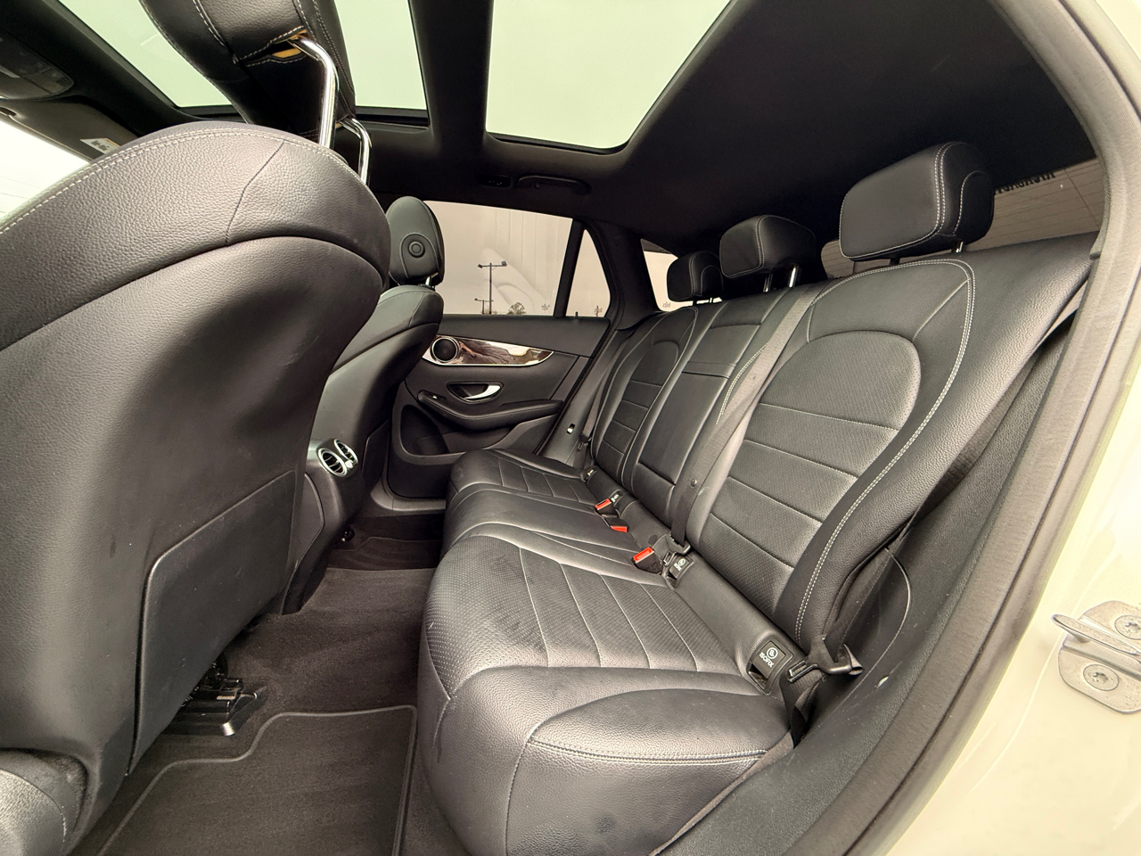 Mercedes-Benz GLC-Class GLC300 2017