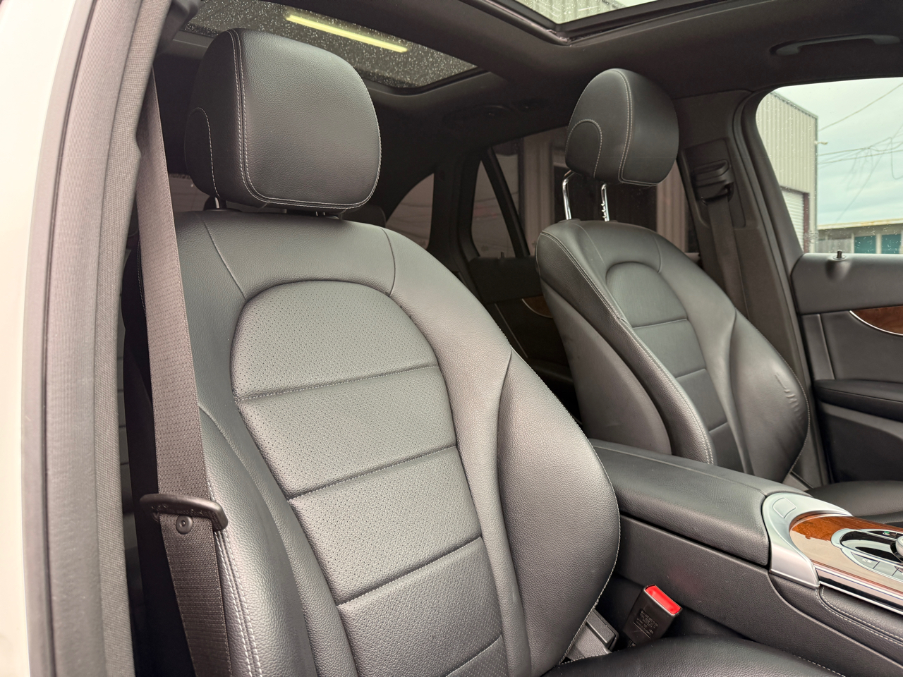 Mercedes-Benz GLC-Class GLC300 2017