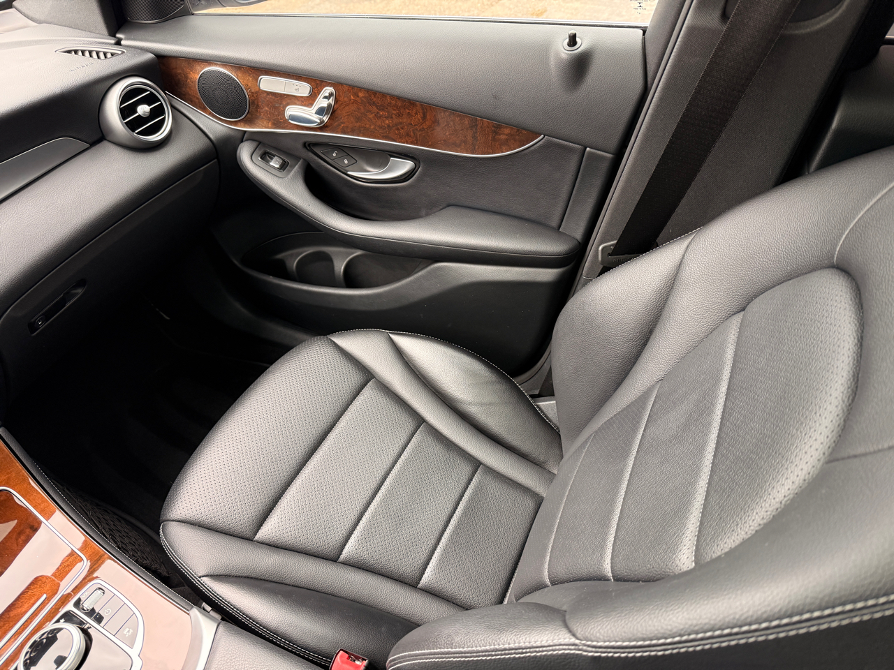 Mercedes-Benz GLC-Class GLC300 2017