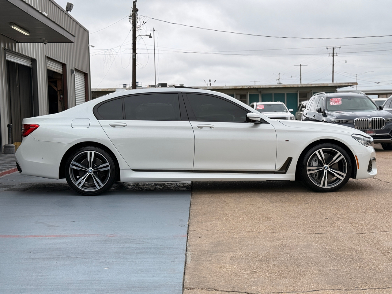 BMW 7-Series 750i 4D Sedan 2019