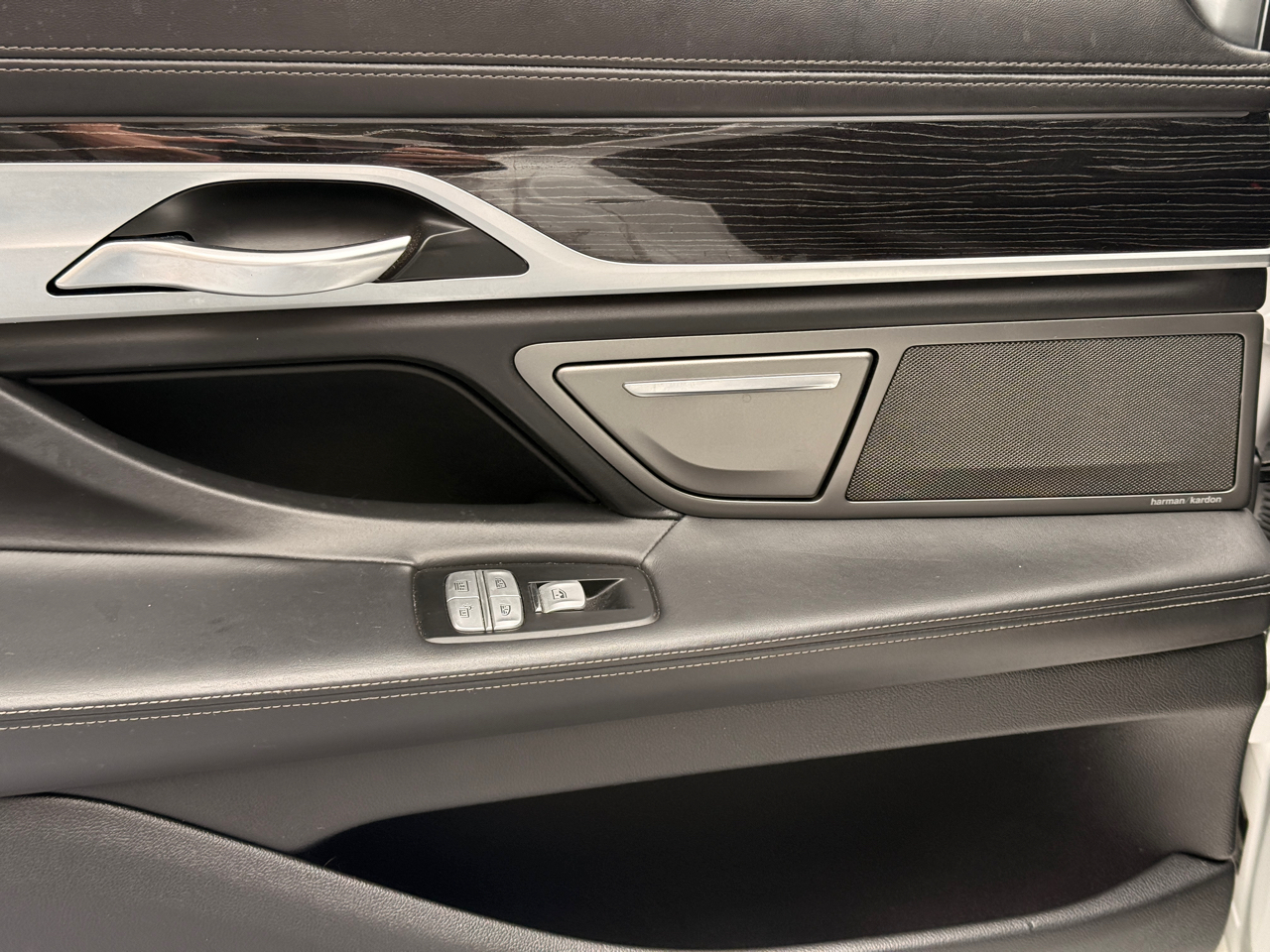 BMW 7-Series 750i 4D Sedan 2019