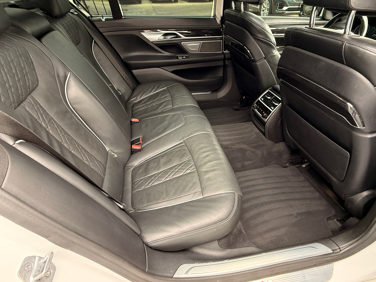 BMW 7-Series 750i 4D Sedan 2019