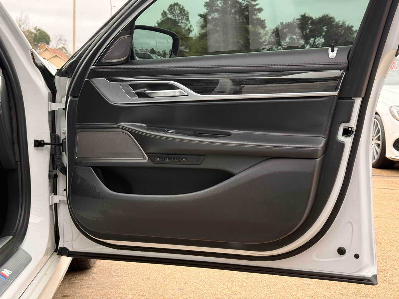 BMW 7-Series 750i 4D Sedan 2019