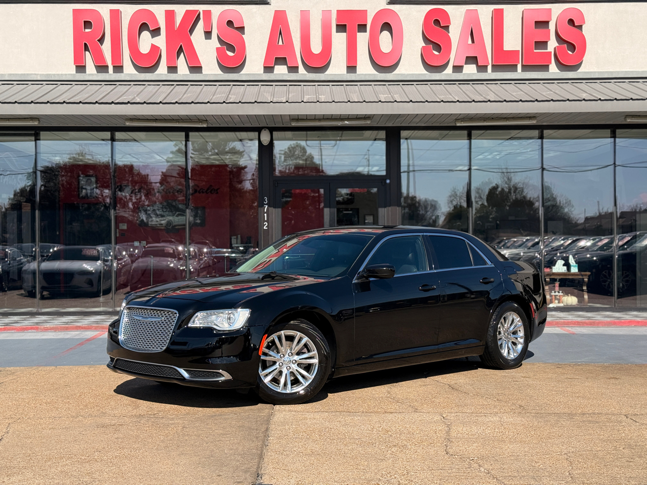 2017 Chrysler 300 Limited RWD