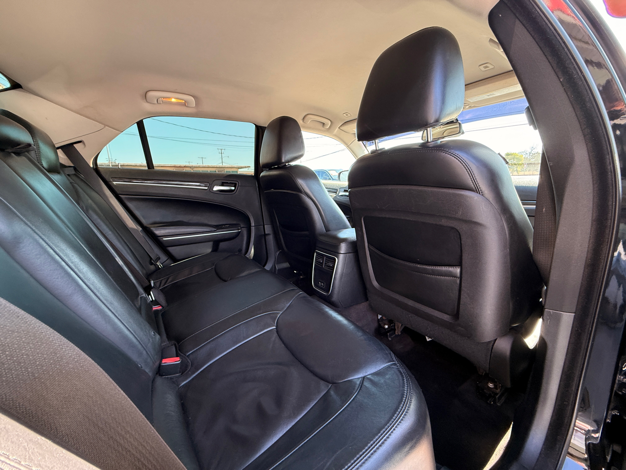 Chrysler 300 Limited RWD 2017