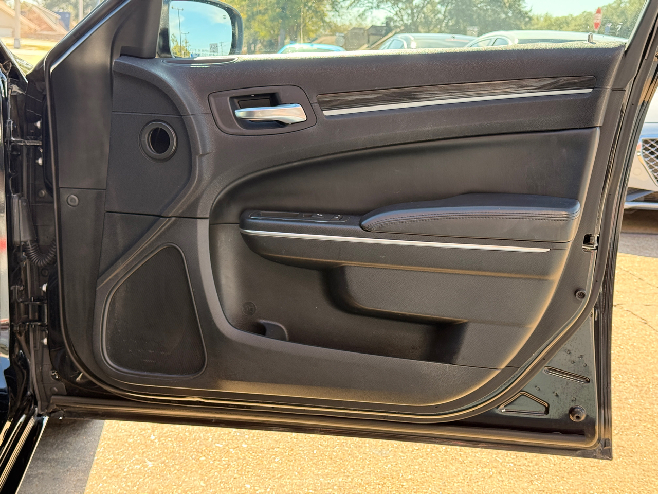 Chrysler 300 Limited RWD 2017