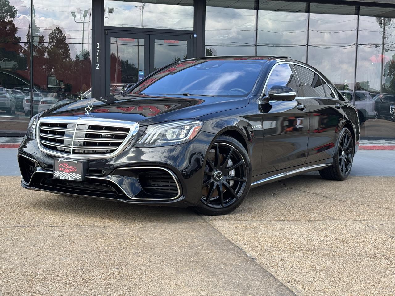 Mercedes-Benz S-Class photo 4