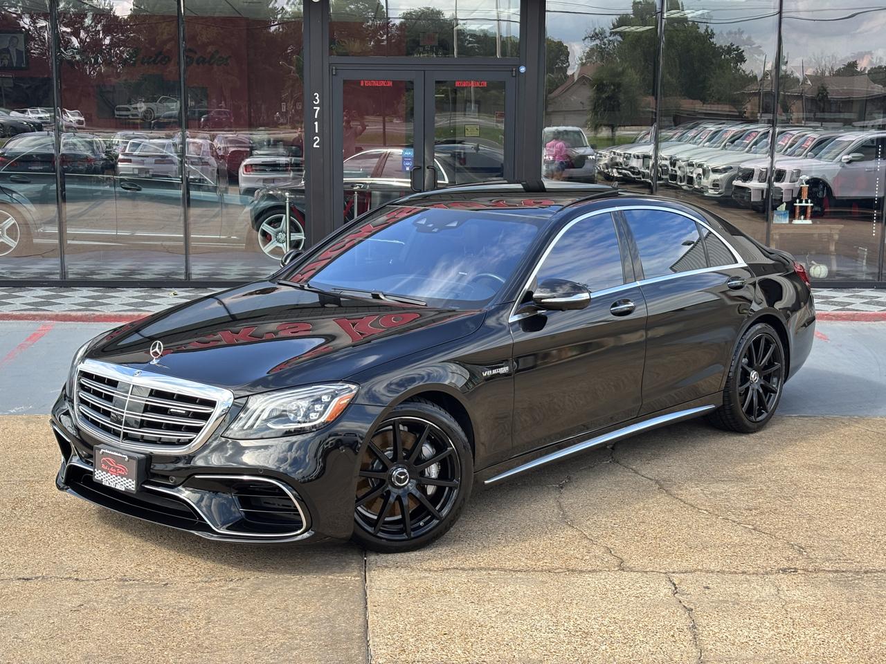 Mercedes-Benz S-Class photo 5