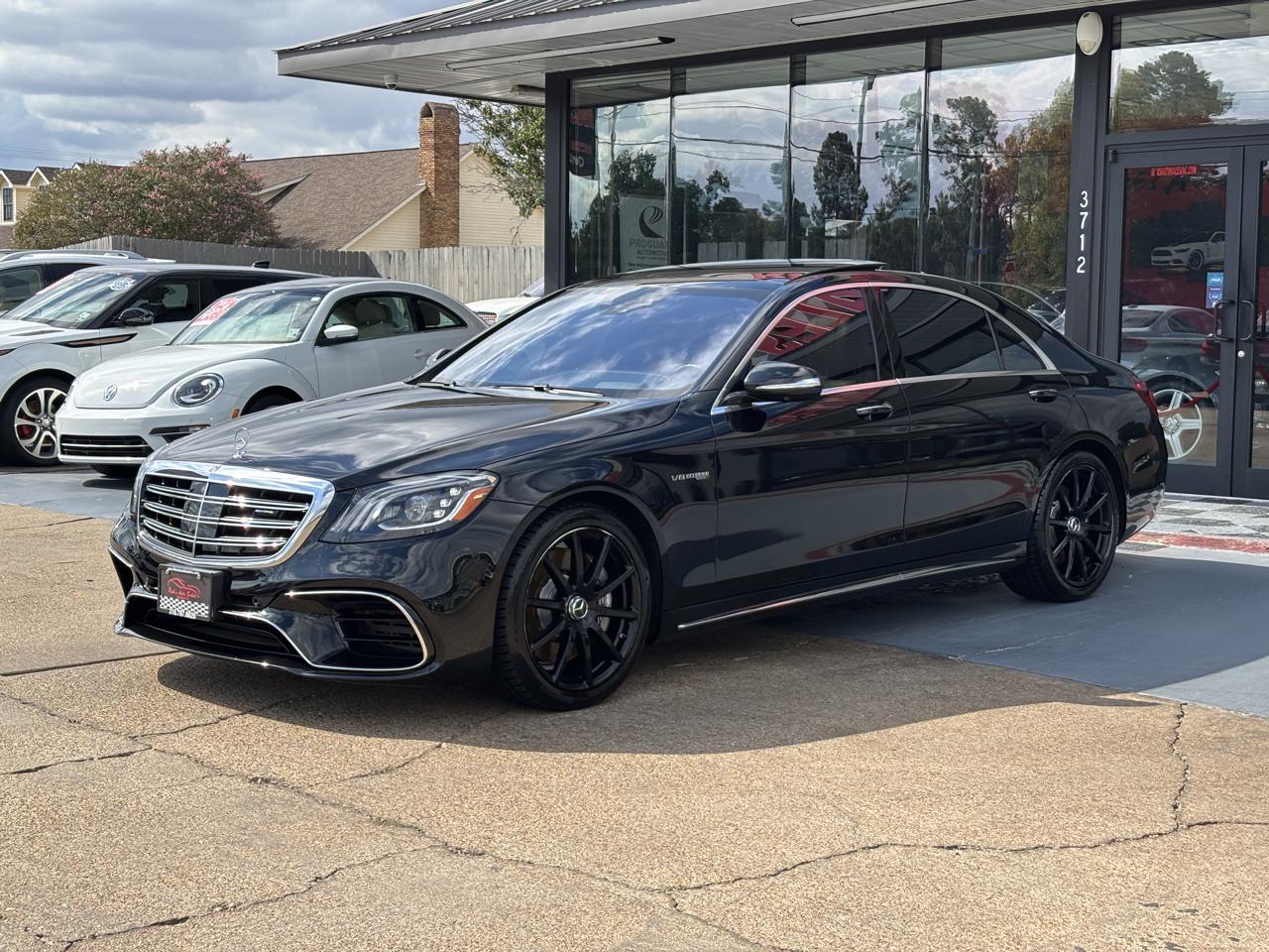 Mercedes-Benz S-Class photo 13