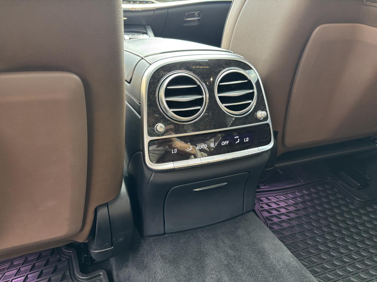 Mercedes-Benz S-Class photo 31