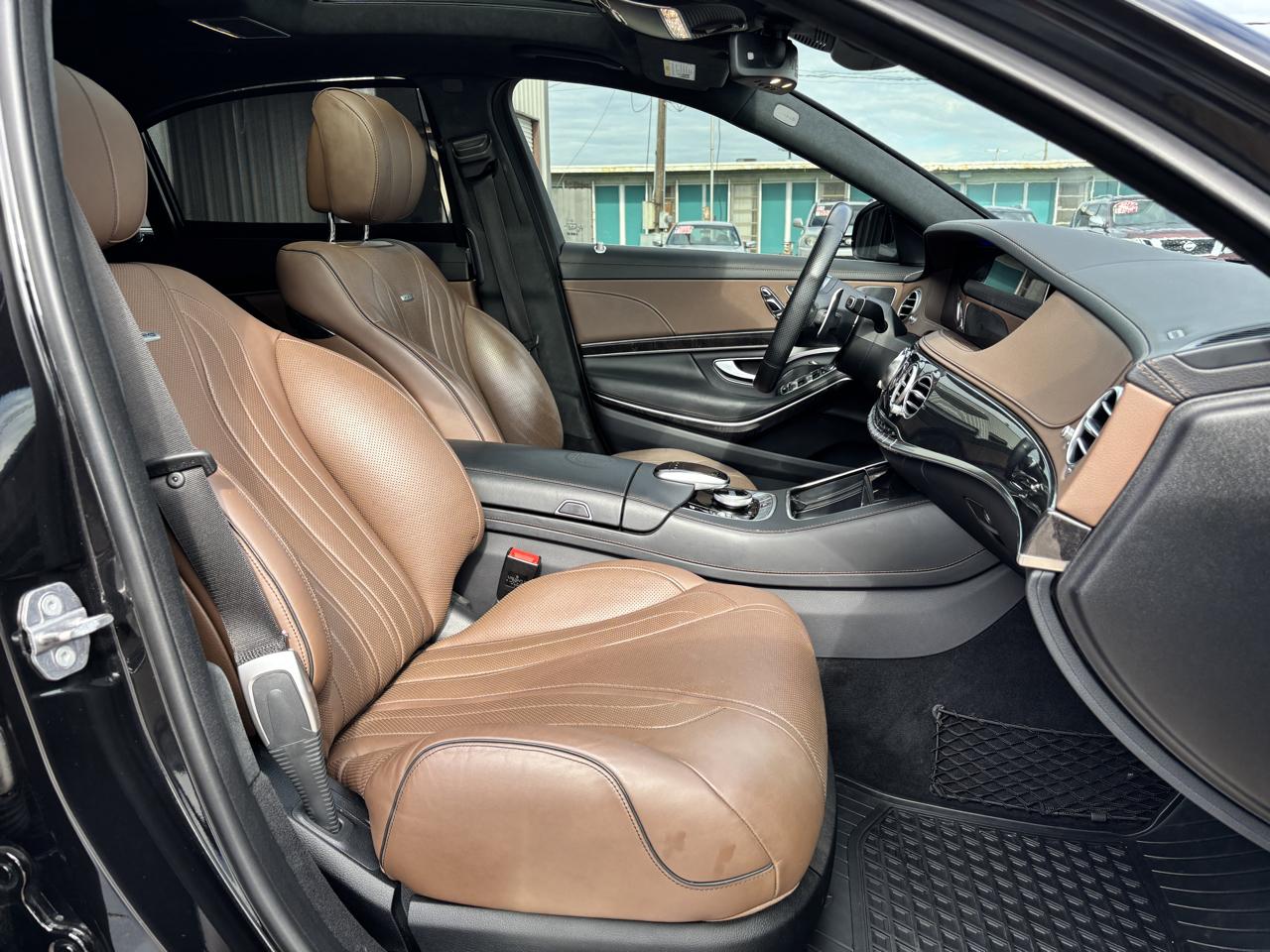 Mercedes-Benz S-Class photo 43