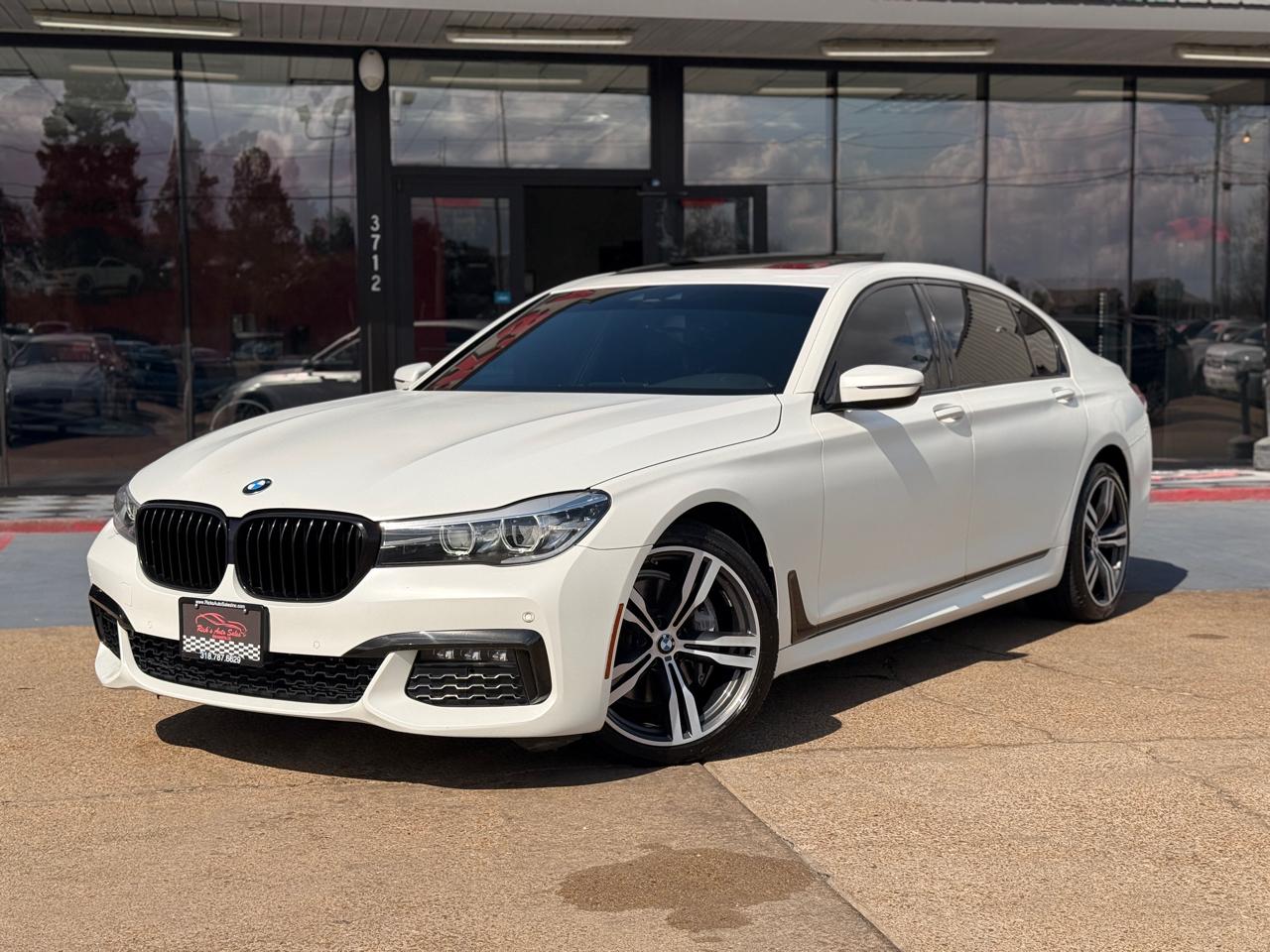 BMW 7-Series 740i 2019