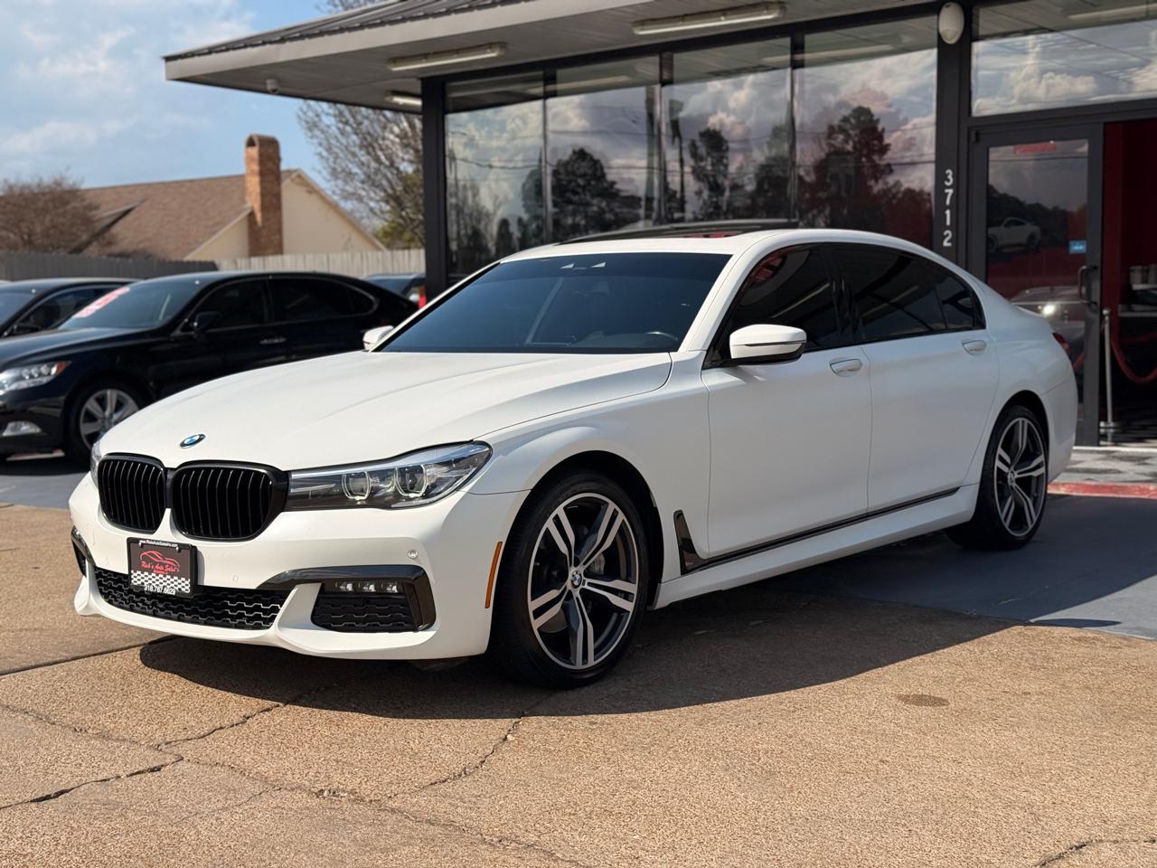 BMW 7-Series 740i 2019