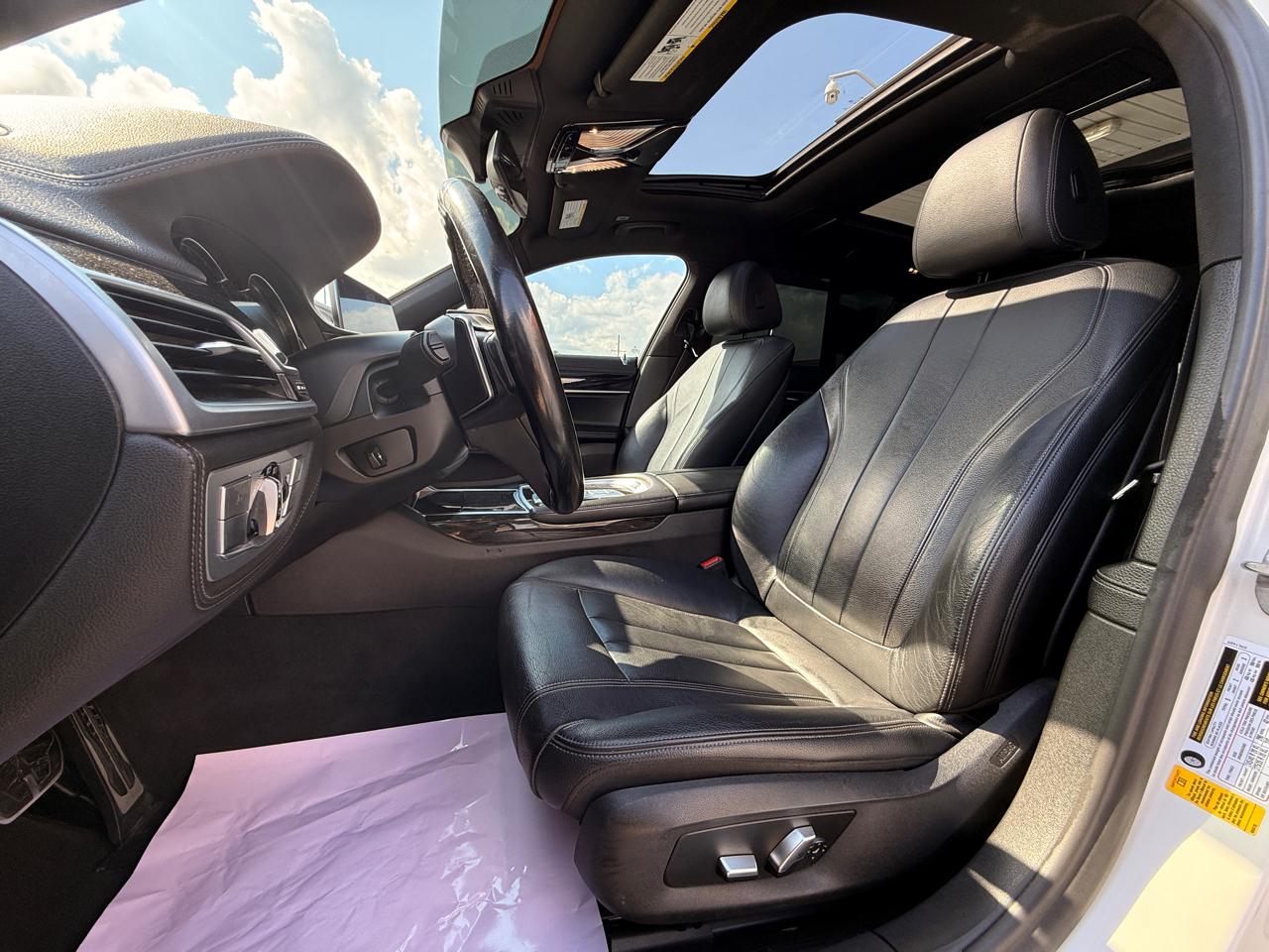 BMW 7-Series 740i 2019