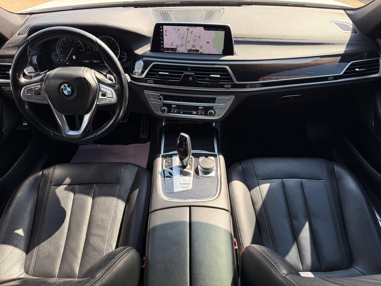 BMW 7-Series 740i 2019