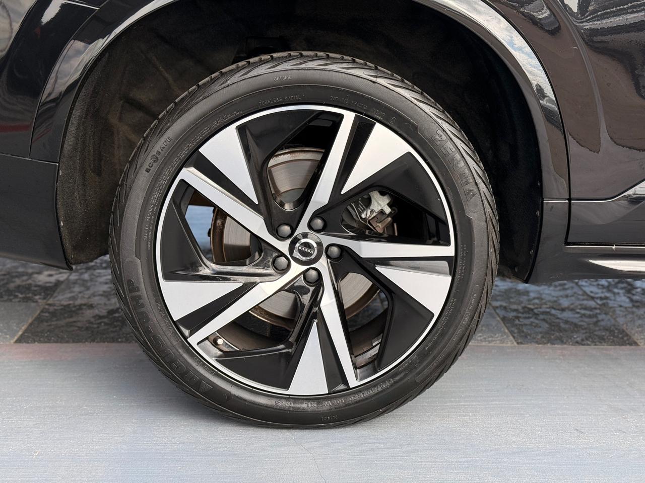 Volvo XC90 T6 Momentum AWD 2018