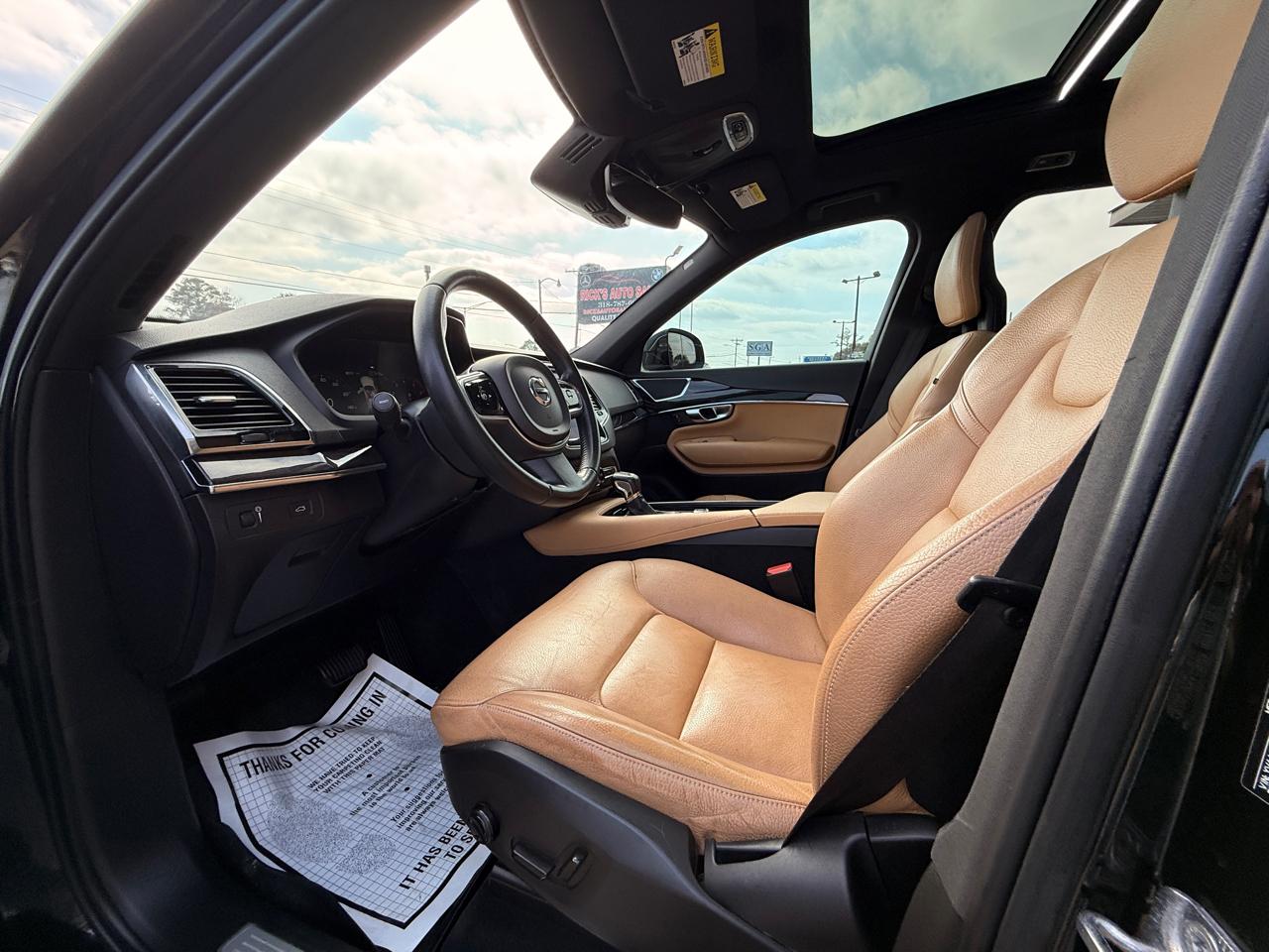 Volvo XC90 T6 Momentum AWD 2018